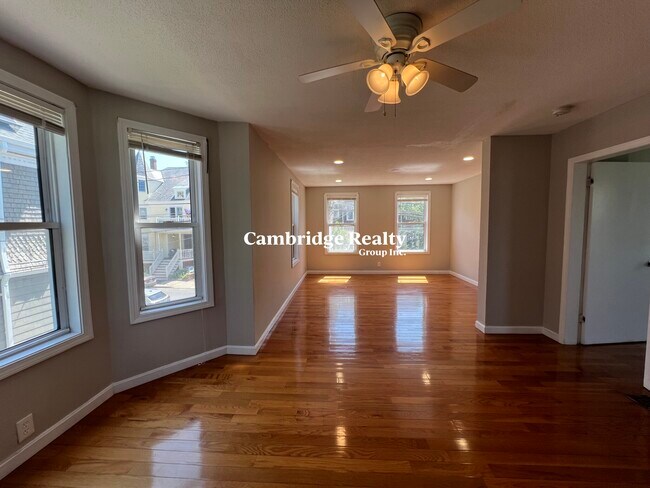 15 Hudson St unit 2, Somerville, MA 02143 - photo 6