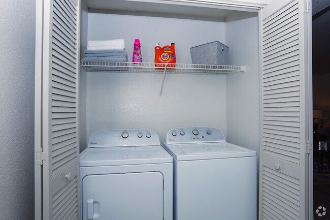 Vintage Pointe, Las Vegas, NV 89108 - photo 6