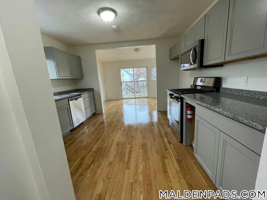 20 Porter St unit 2, Malden, MA 02148 - photo 1