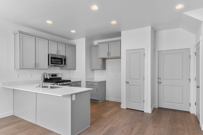 1820 N 3560 W, Lehi, UT 84043 - photo 6