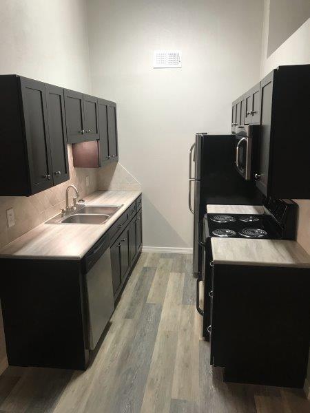 820 Hardy Springs Cir unit B, McAlester, OK 74501 - photo 6