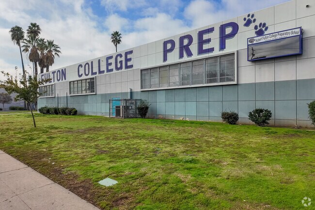 Robert Fulton College Preparatory