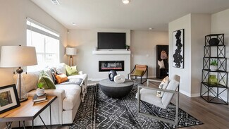 1042 Maple St, Waukee, IA 50263