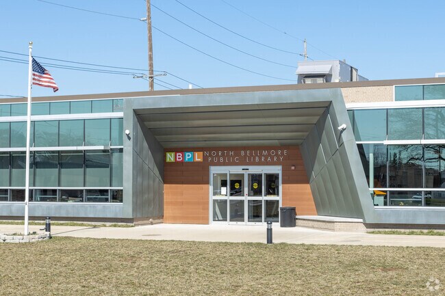 The North Bellmore Public Library is well run and offers many programs for local residents.