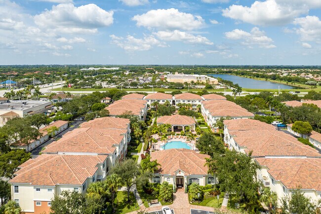 Baywinds condos offer lakeside views and access to resort-style amenities.