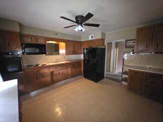 2866 S 58th St Unit 2866, Milwaukee, WI 53219