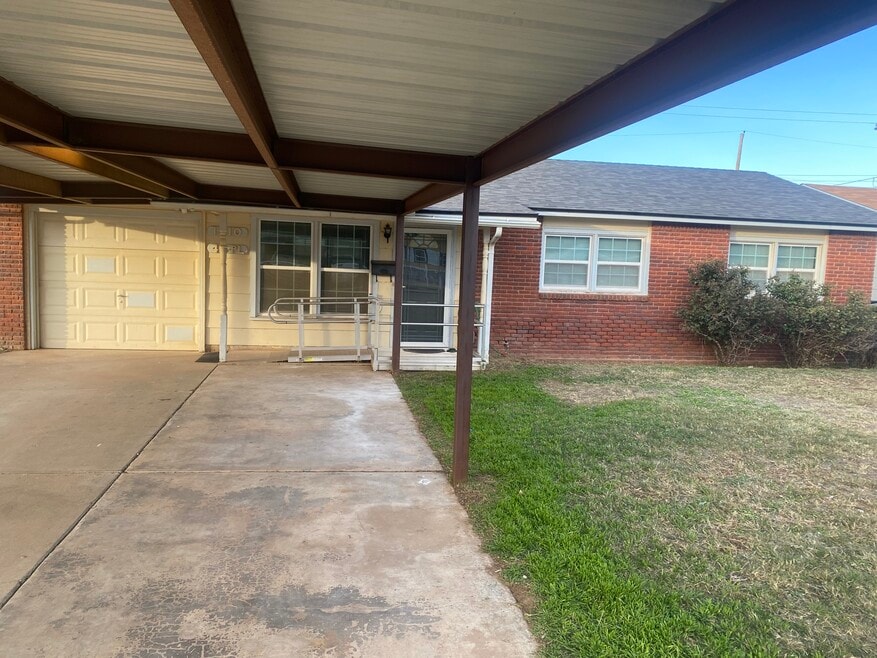 1210 46th Place, Lubbock, TX 79412 - photo 1
