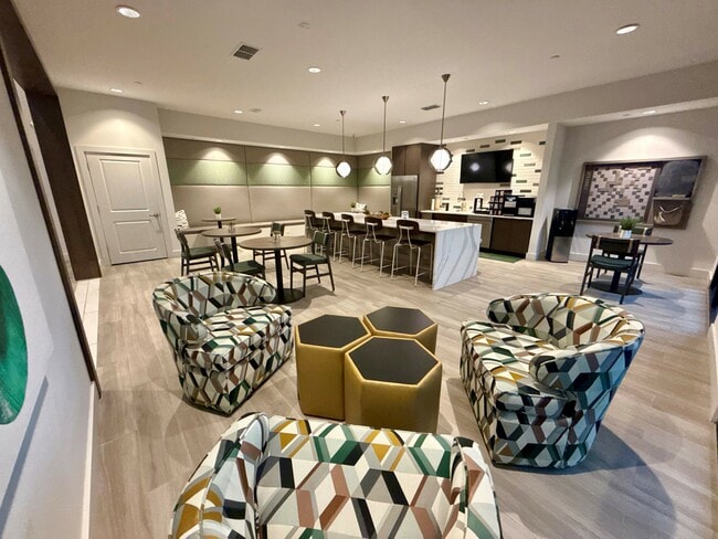 Integra Palms, Riverview, FL 33578 - photo 4