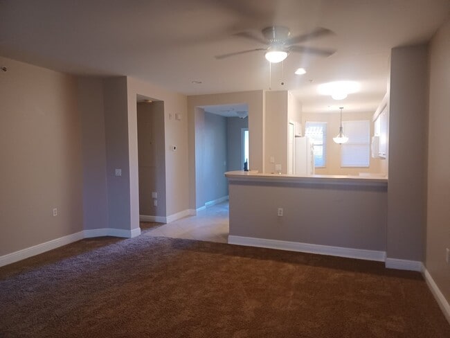 11001 Gulf Reflections Dr, Fort Myers, FL 33908 - photo 6