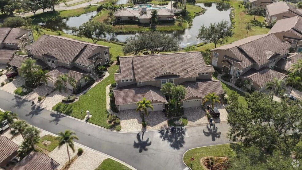 9211 Lalique Ln unit 1803, Fort Myers, FL 33919 - photo 2