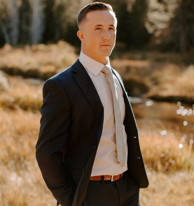 Agent Photo