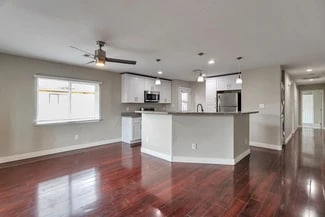 5206 S 11th Ave, Phoenix, AZ 85041