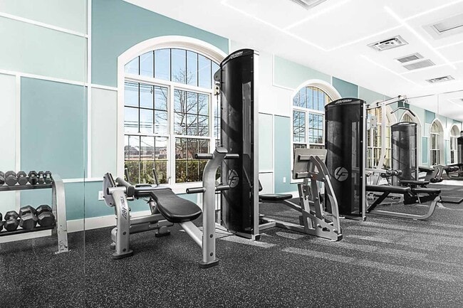 Pleasant View Gardens, Piscataway, NJ 08854 - photo 5