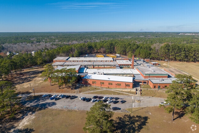 Pine Forest Middle School located in Cumberland Co. has a 16:1 student-teacher ratio.