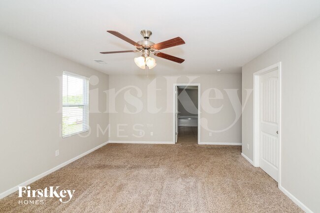 210 Oakwell St, Calera, AL 35040 - photo 7