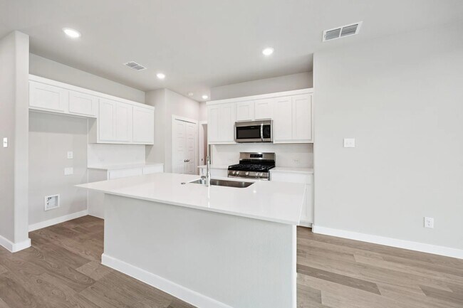 5009 Celebration Dr, McKinney, TX 75071 - photo 6