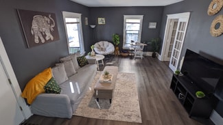 505 E Rusholme St Unit Lower, Davenport, IA 52803