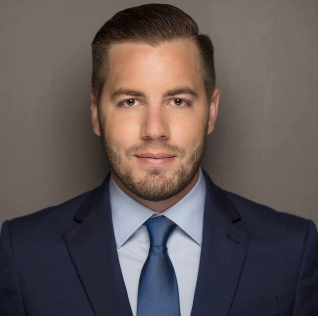Agent Photo