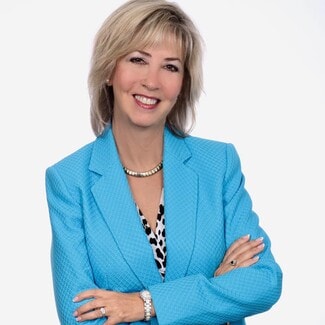 Amelia Adams