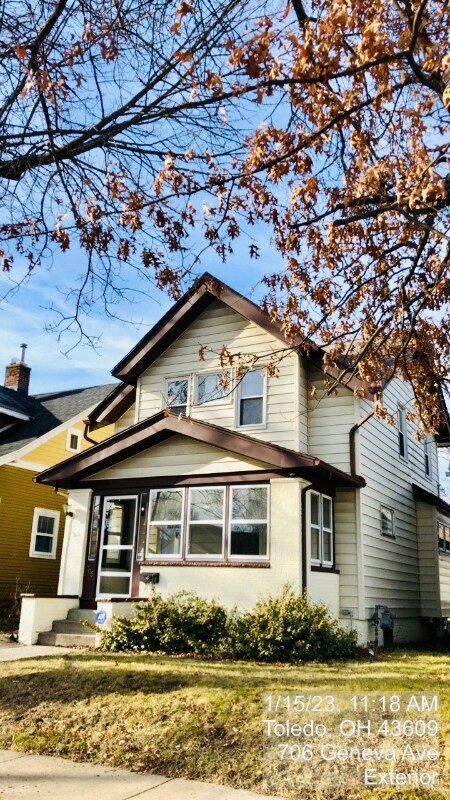 706 Geneva Ave, Toledo, OH 43609