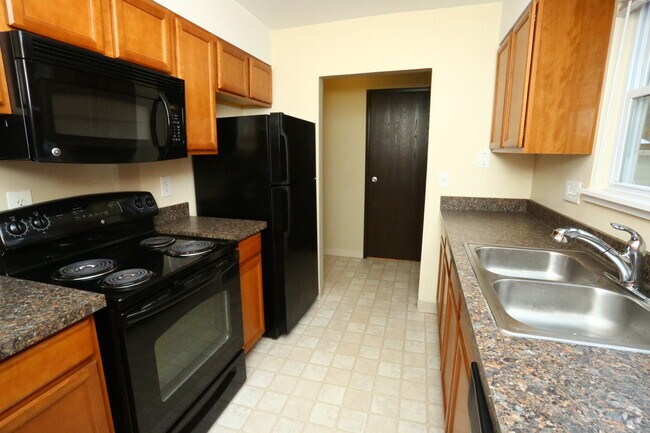 Avalon Place, Dewitt, MI 48820 - photo 4