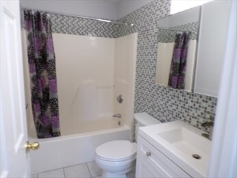 20 Heaths Ct unit 209, Lynn, MA 01905 - photo 7