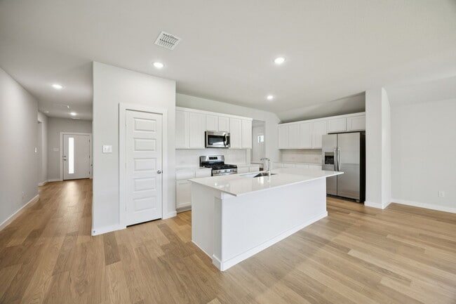 622 Marigold Hill Way, McKinney, TX 75071 - photo 3