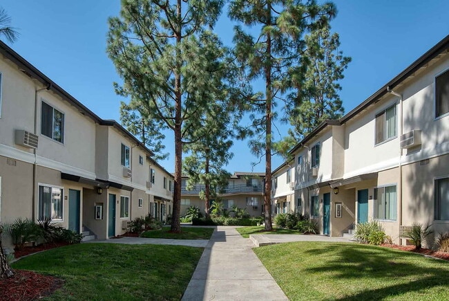 Walnut Heights, Walnut, CA 91789 - photo 6