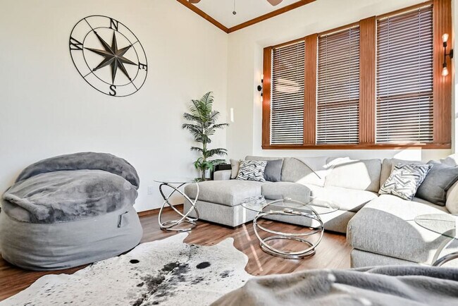 811 Mallard Pointe Dr unit ID1301582P, Cedar Hill, TX 75104 - photo 4