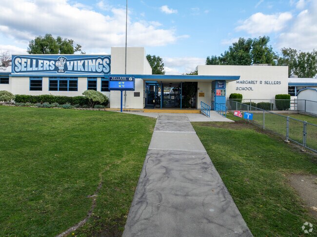 Sellers Elementary School is located in Glendora, California.