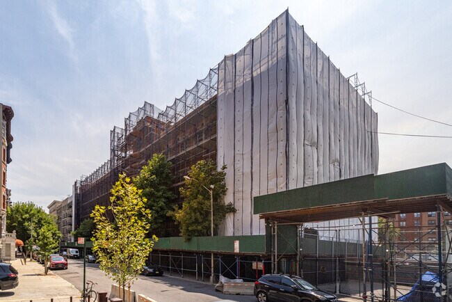 P.S. 241 Stem Institute Of Manhattan is currently under renovation.