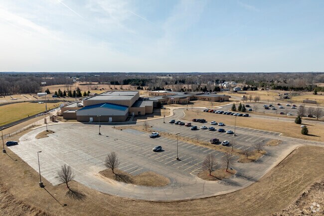 Grass Lake High School offers a variety of programs that challenge children.