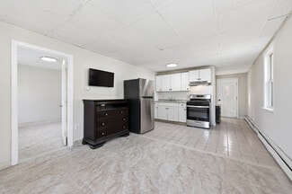 807 W New York Ave, Somers Point, NJ 08244