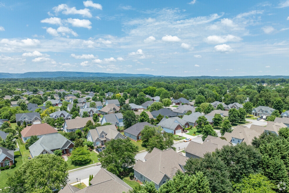 NH_MiddleValley_538622_P2_v2_KB_080524