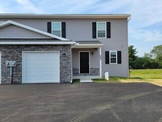 122 Robert Cir, Lebanon, PA 17046