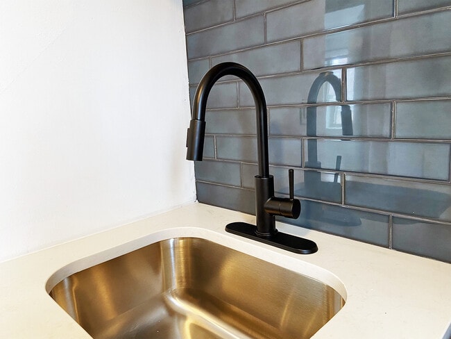 Shakertowne Apartments, Shaker Heights, OH 44120 - photo 6