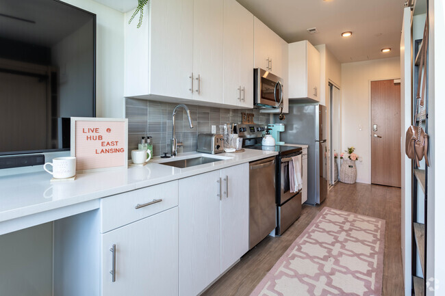 Studio, 1 BA - Diamond 1 - 306 SF