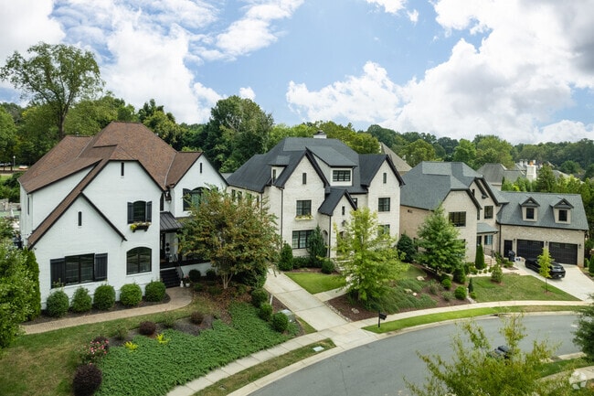 Large estates sitting on smaller plots of land can be found throughout Sharon Woods.