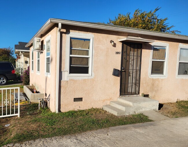 6120 S Wilton Place unit 1, Los Angeles, CA 90047 - photo 7