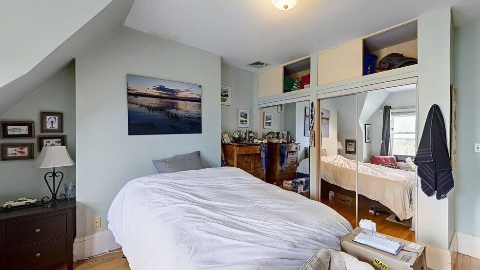 1400 Beacon St unit 4, Brookline, MA 02446 - photo 1