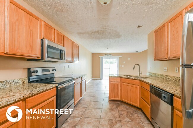 6602 Largo Ln, Plainfield, IN 46168 - photo 7