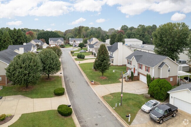 Many homes sit in cul-de-sacs.