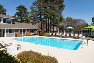 5600 Briar Oak Ln, Raleigh, NC 27612