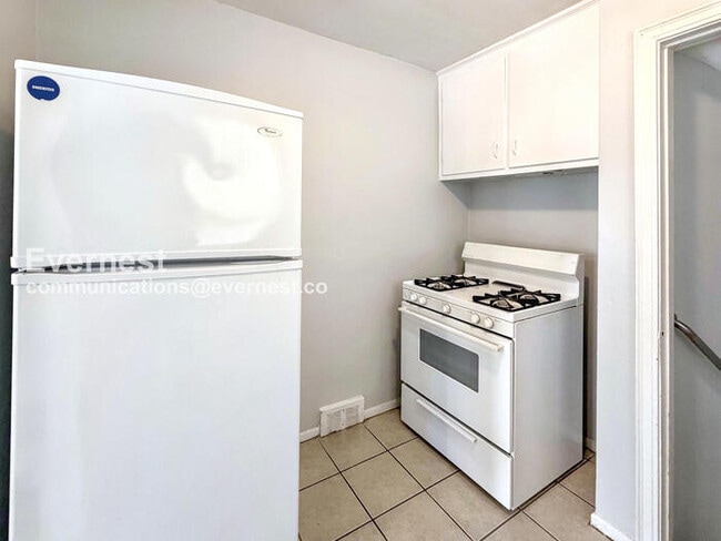 19657 Caldwell St, Detroit, MI 48234 - photo 3