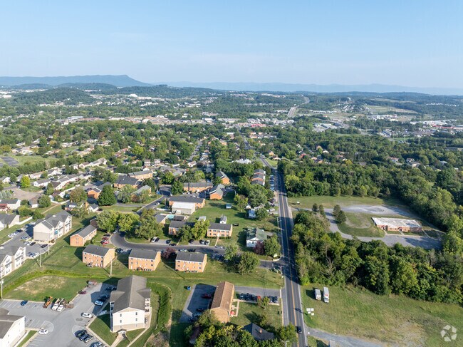 Pleasant Acres is a beautiful neighborhood near Harrisonburg.
