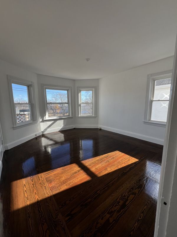 73 S Bend St, Pawtucket, RI 02860
