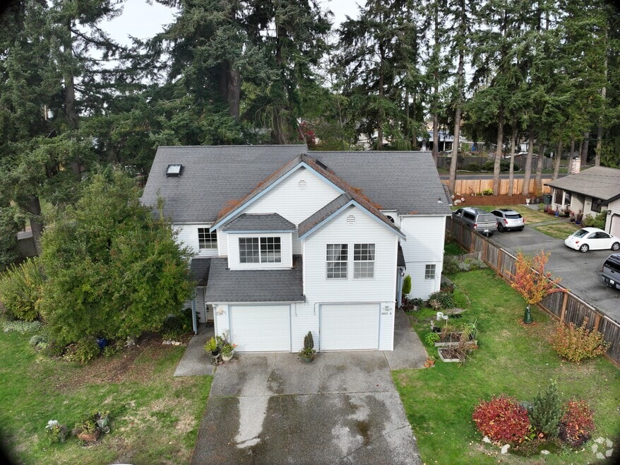 8825 231st Place SW, Edmonds, WA 98026 - photo 2