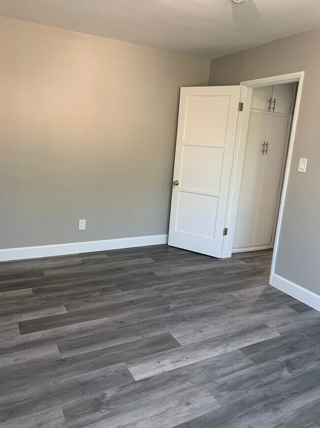 1483 1/2 Allison Ave, Los Angeles, CA 90026 - photo 4