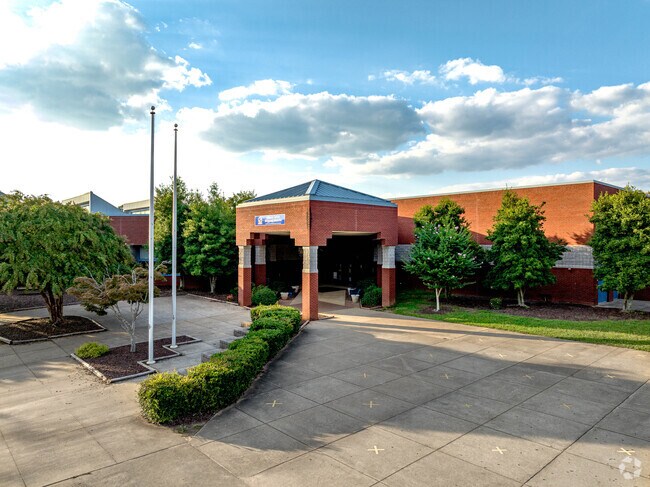 Dillard Drive Middle School prepares students for high school in Crossroads.