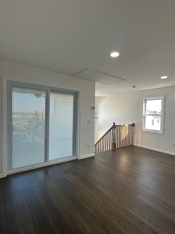 220 Lafayette Ave unit B, Lyndhurst, NJ 07071 - photo 5